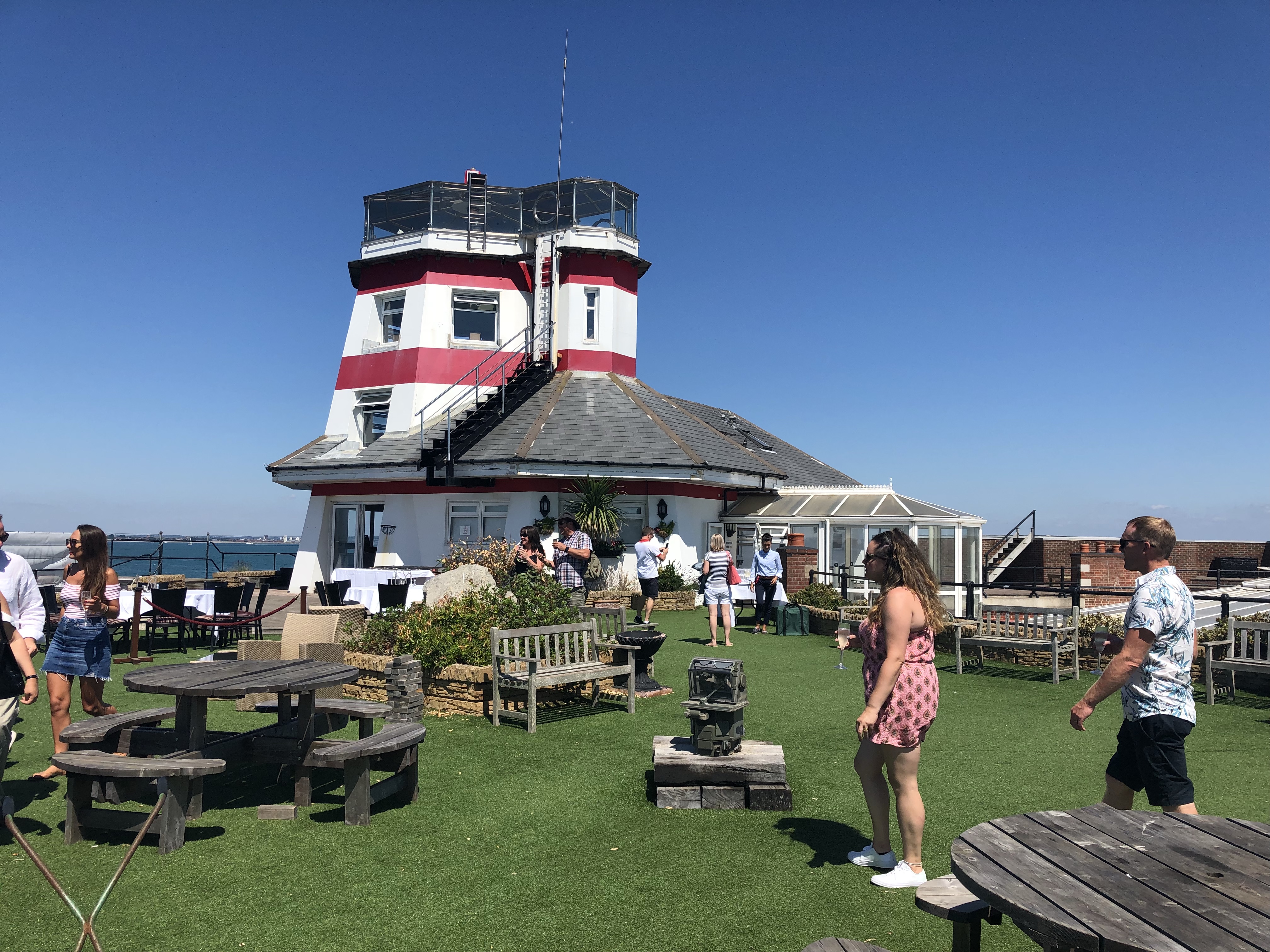 Lighthouse on No Man's Fort